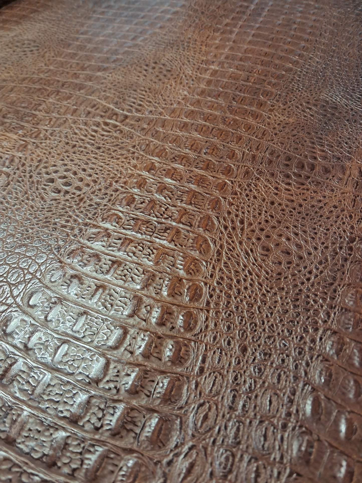 Croc embossed saddle pads