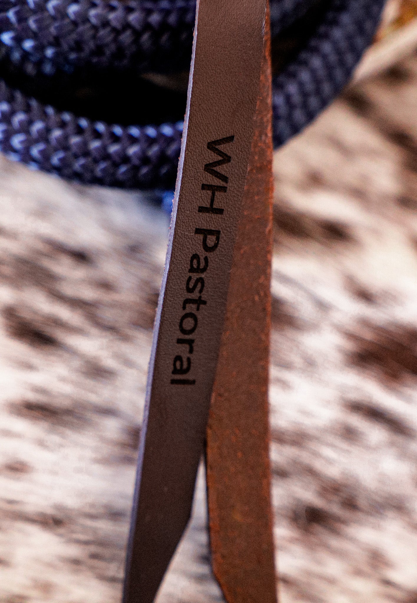 Custom engraved leather rein/lead rope poppers