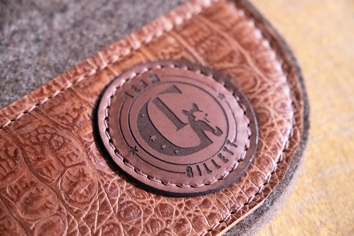 Croc embossed saddle pads