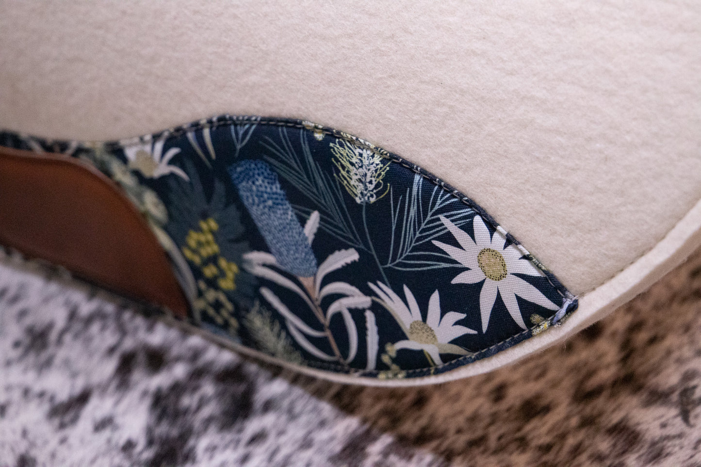 WOOL FELT 'SHAPED FENDER' PAD : 13mm : STRAIGHT SPINE WITH CLOVER CUTOUTS - choice of felt and fabrics