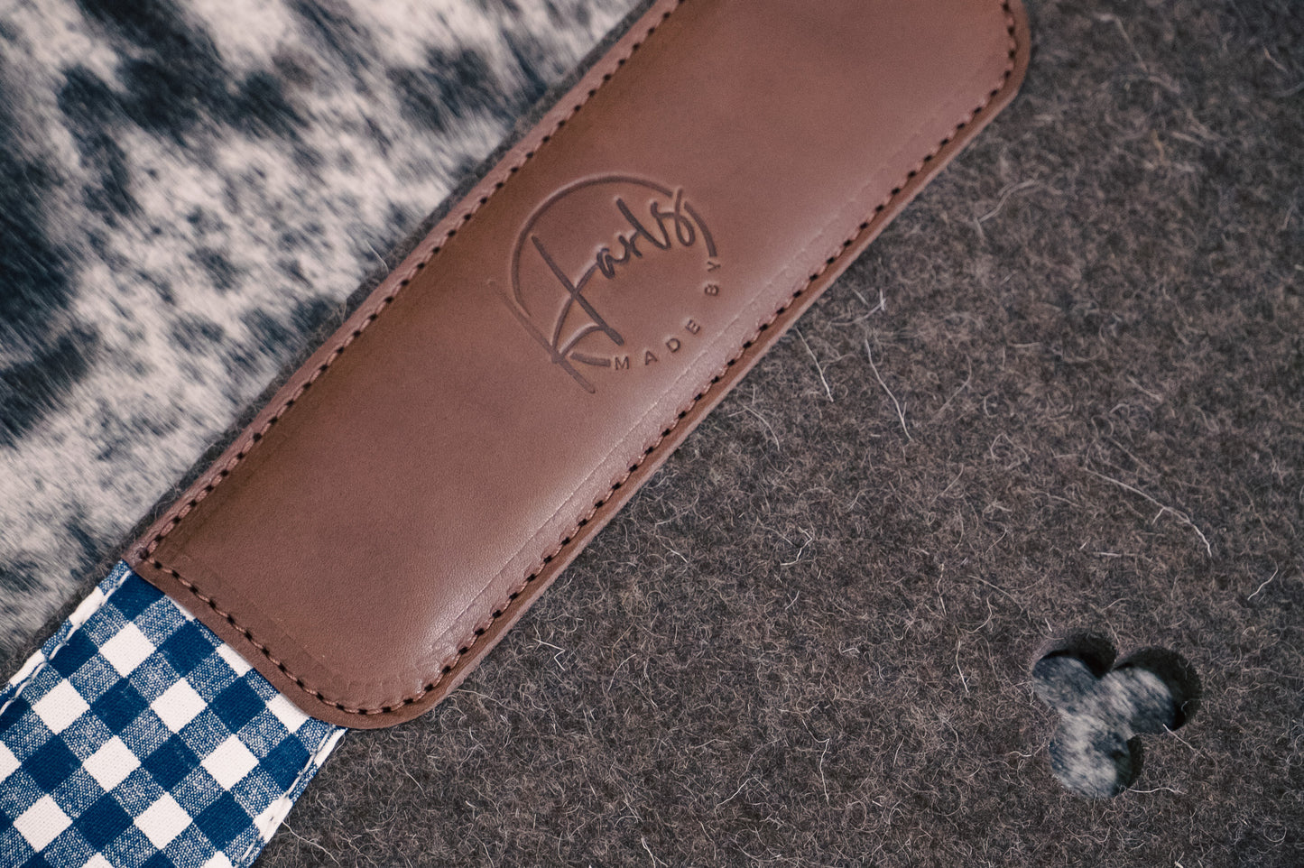 FULL CONTOURED SPINE WOOL FELT SADDLE PAD : 13mm - your choice of leather, fabric and felt