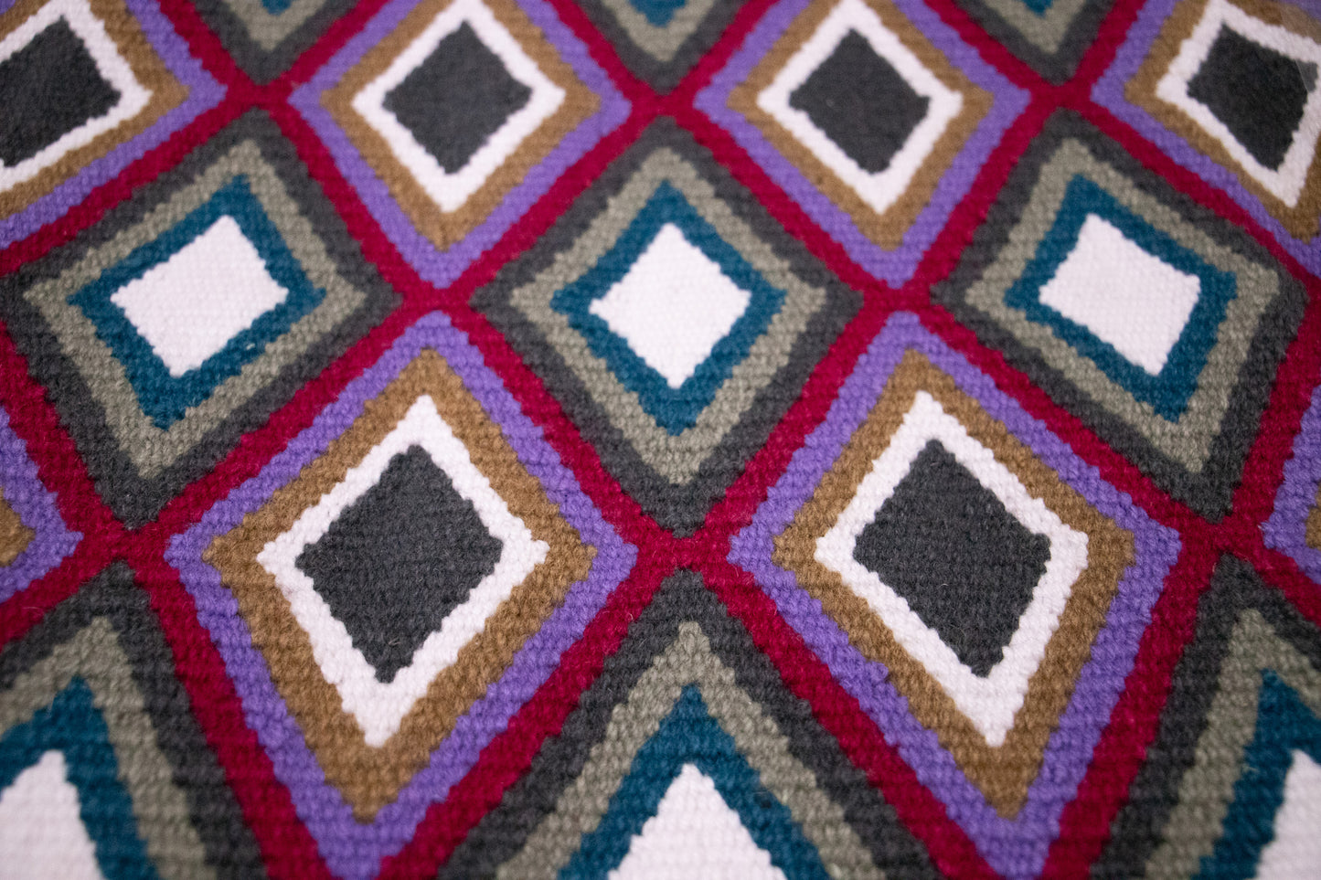 Handwoven blanket felt lined saddle pads, small wears - 18/19mm AND close contact 11/12mm