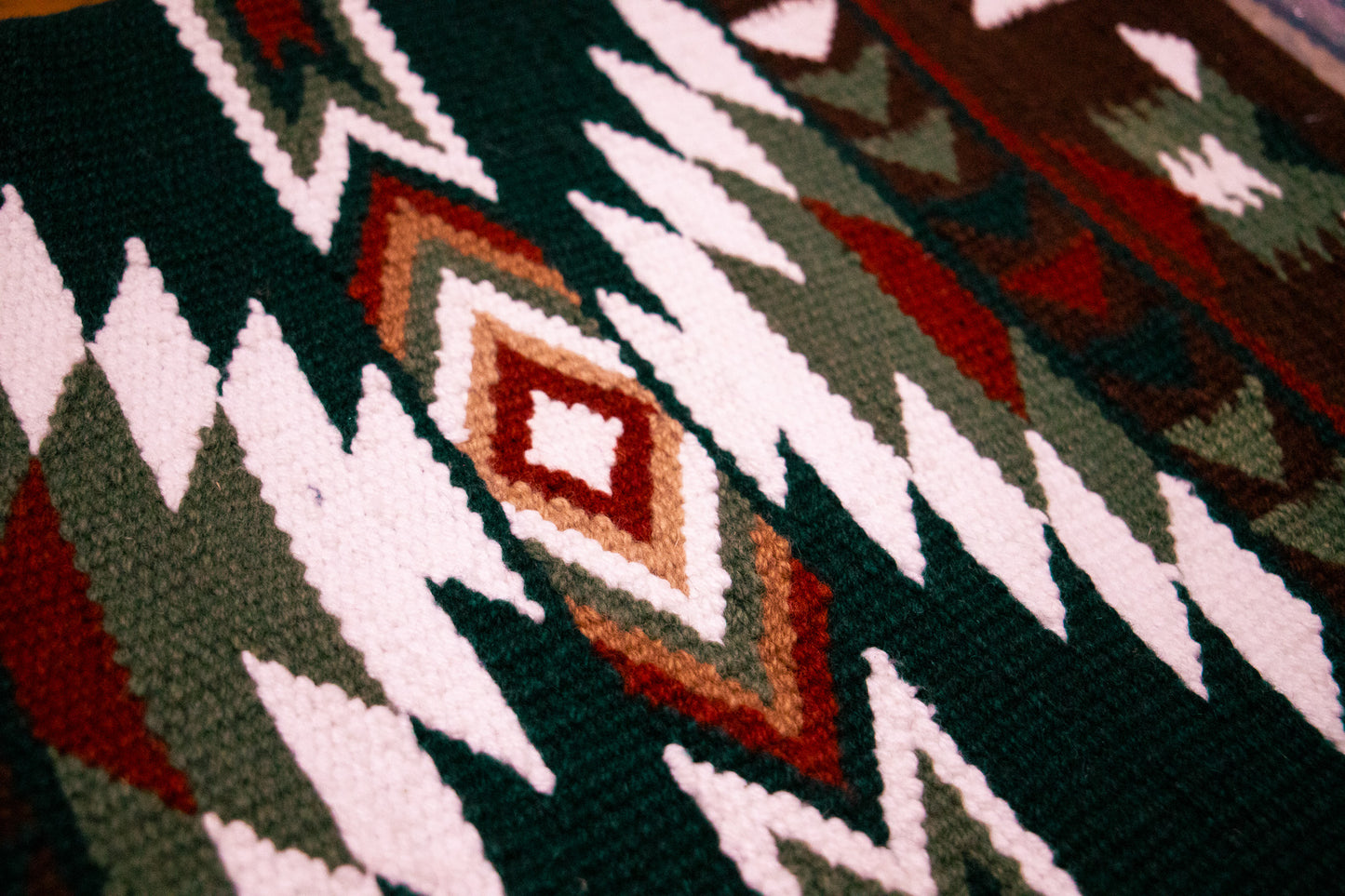 Handwoven blanket felt lined saddle pads, small wears - 18/19mm AND close contact 11/12mm