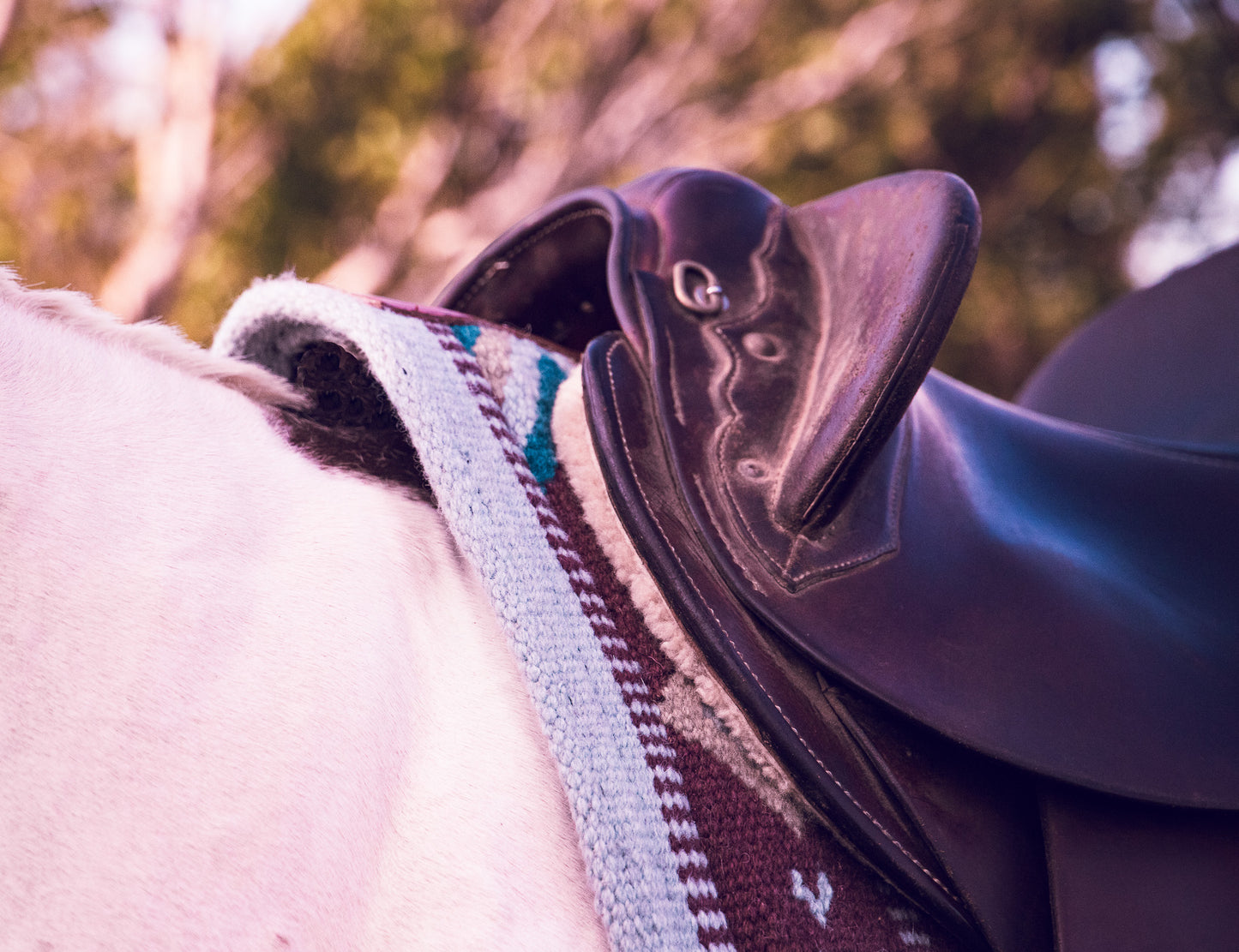 Handwoven blanket felt lined saddle pads, small wears - 18/19mm AND close contact 11/12mm