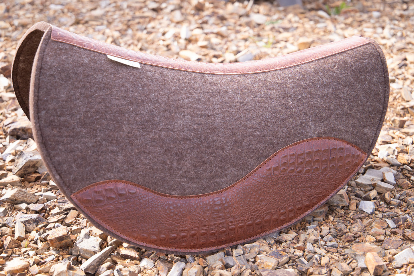 READY MADE - Contour spine, fender shape croc print!