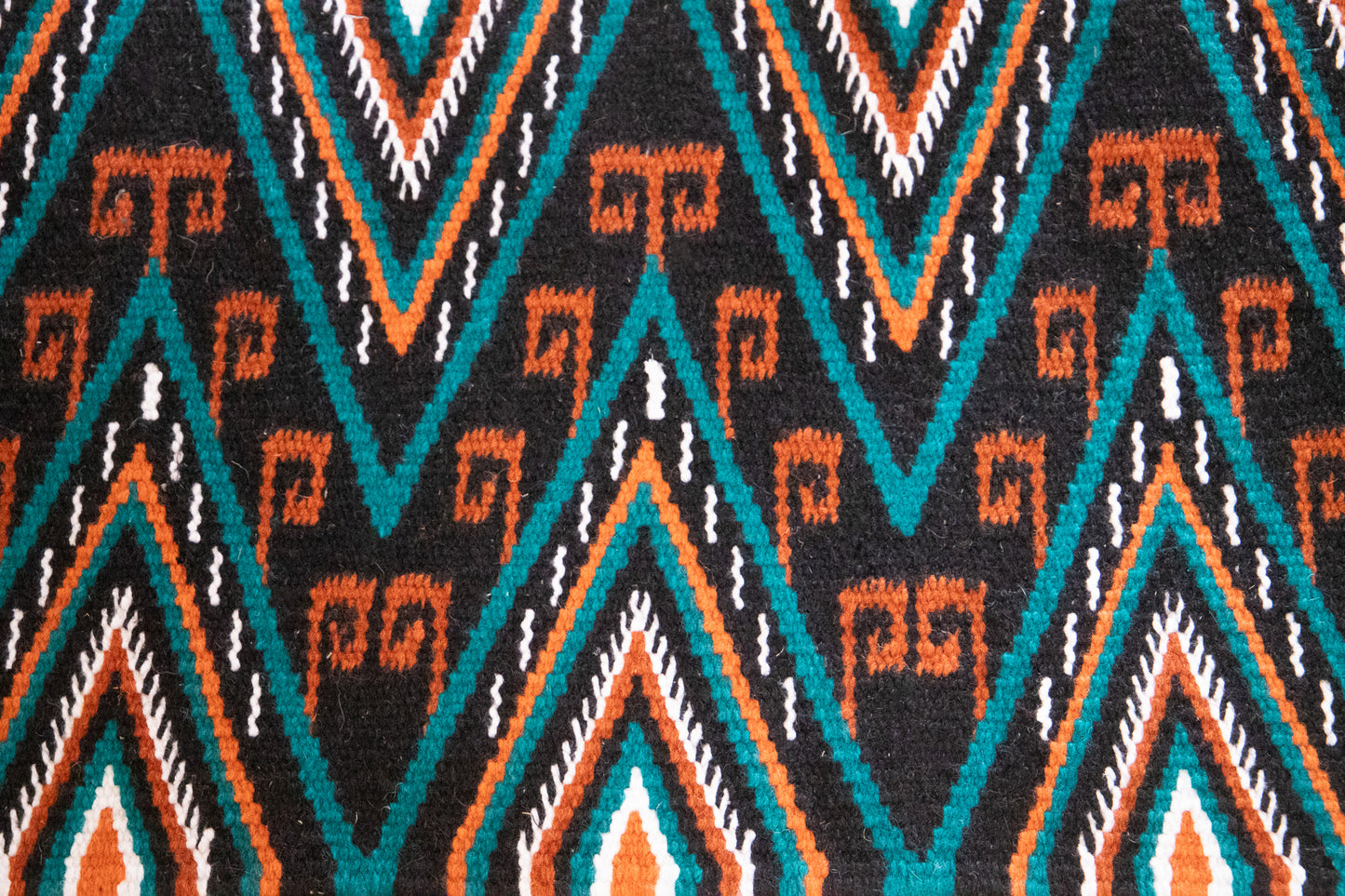 Handwoven blanket felt lined saddle pads, small wears - 18/19mm AND close contact 11/12mm