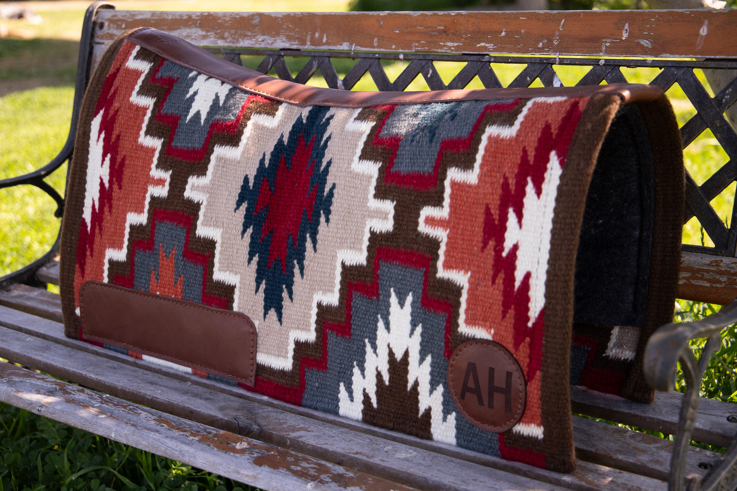 Handwoven blanket felt lined saddle pads, small wears - 18/19mm AND close contact 11/12mm