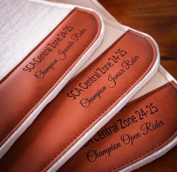 CUSTOM 710 X 710 CLOVER SPINE PAD