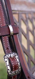 Hair on hide inlay with quick change ends