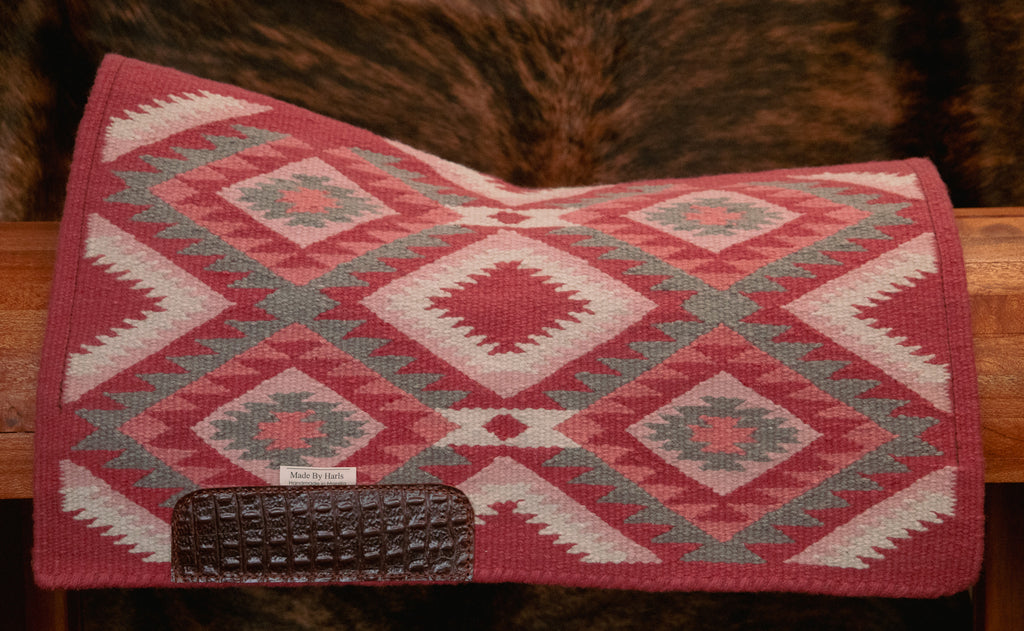 Minimalist blanket pad - Pinks with croc embossed leather