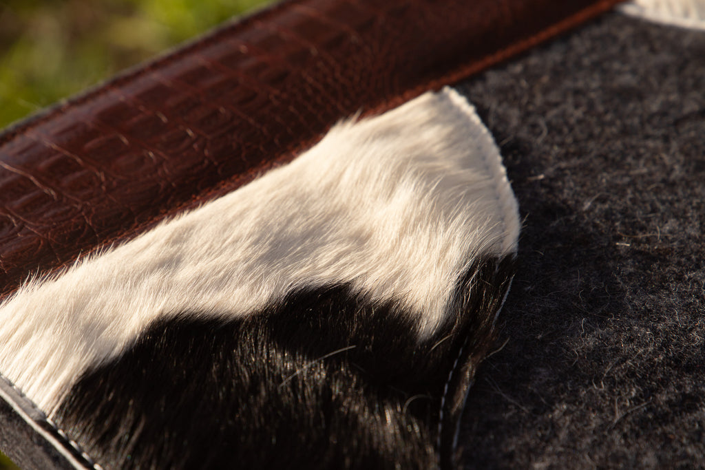 28 x 28 square hair on hide - White/black medium/long hair