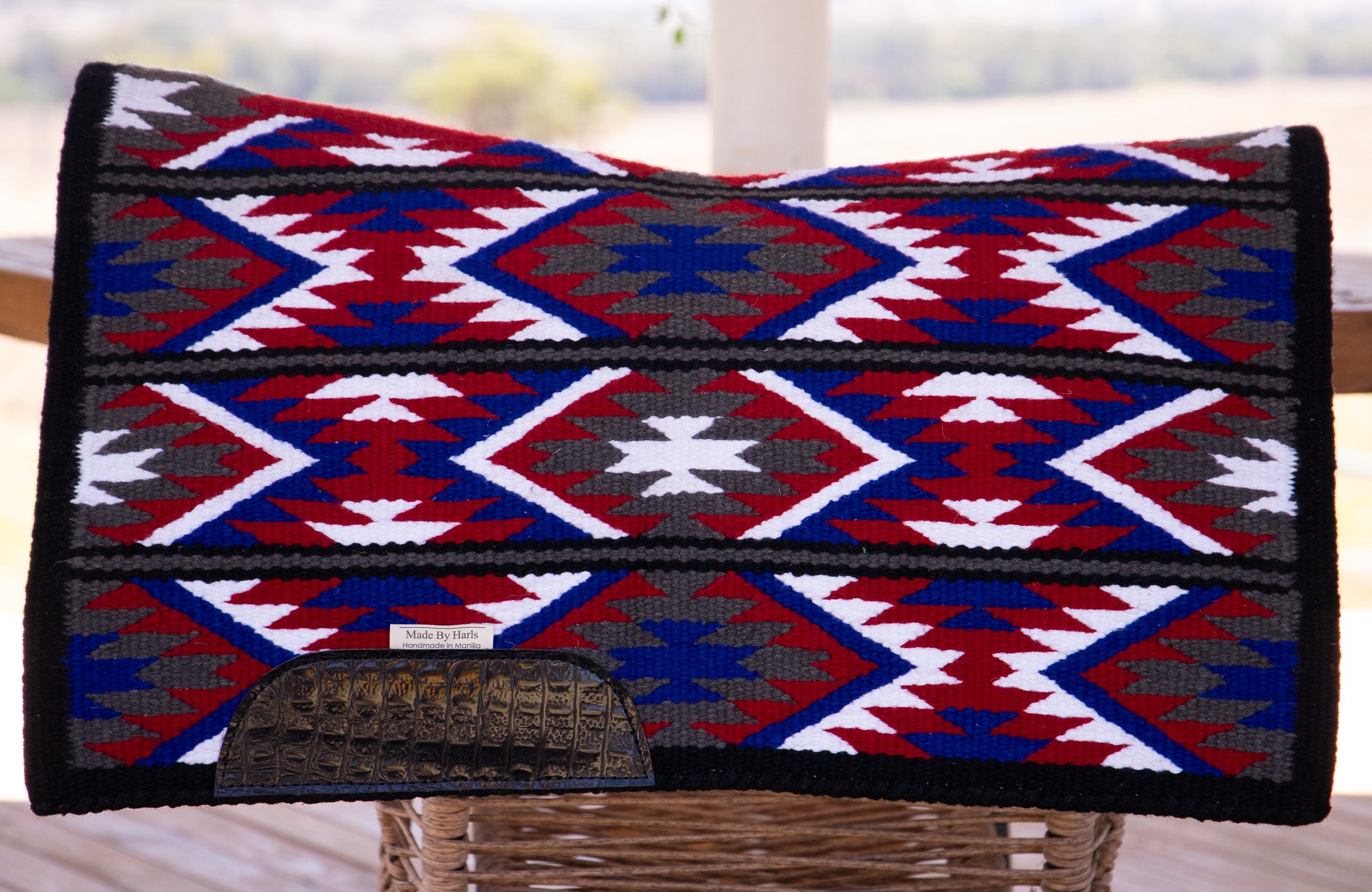 The Minimalist Handwoven NZ wool, felt lined blanket pad - Titan 29 1/4 inch spine