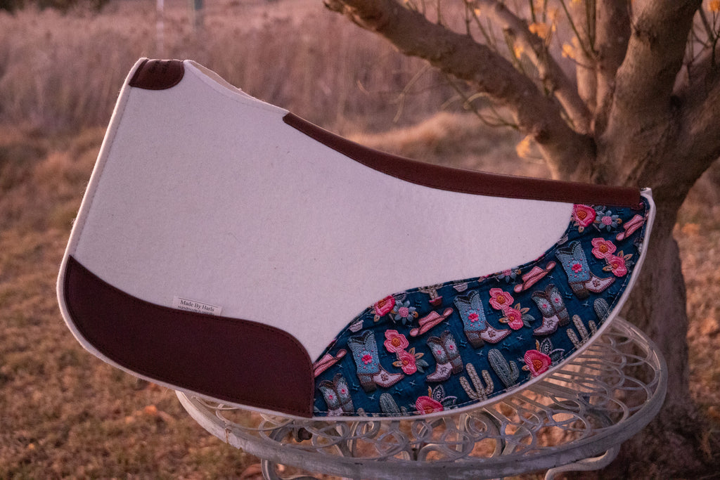 Fender Cut Out Pad - "Boots"