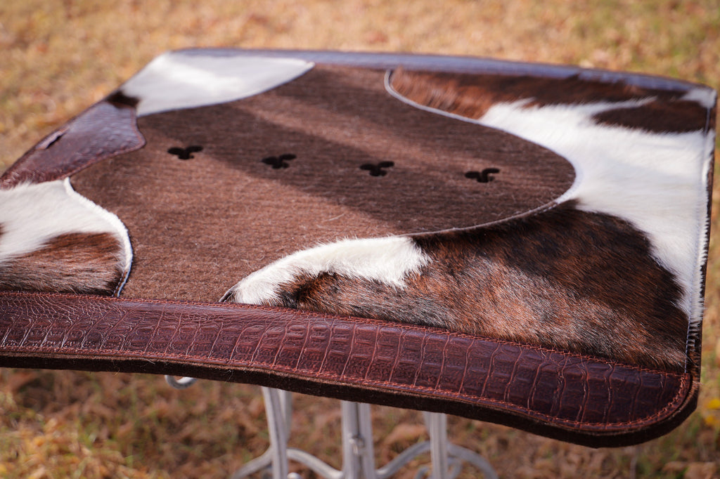 Ready made hair on hide - 28 (spine) x30 (drop) wool felt pad!