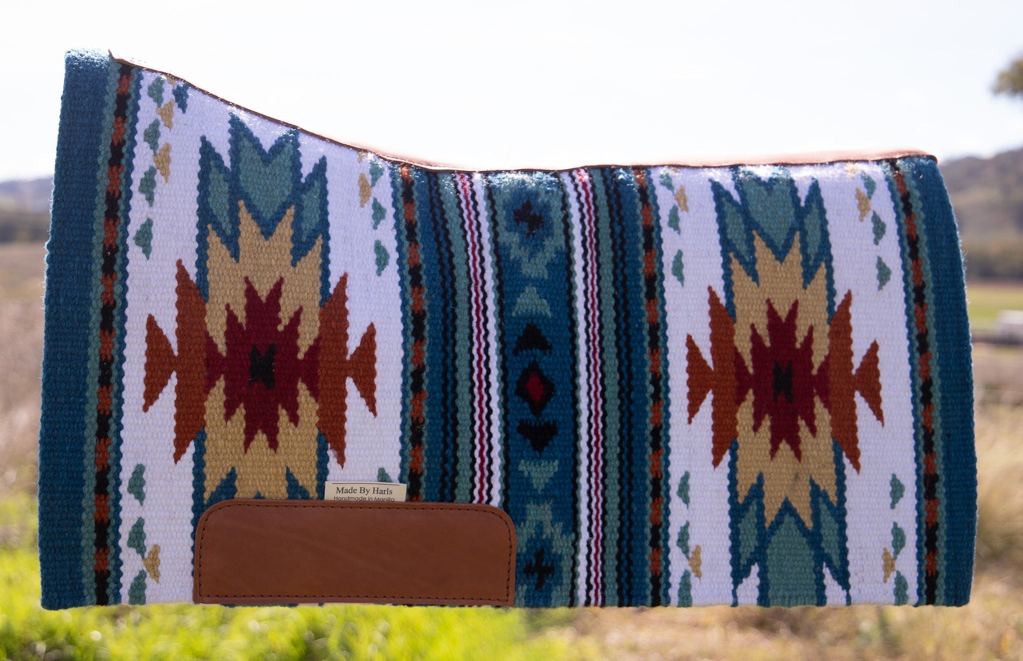Ready made blanket pads - VARIOUS COLOURS - NZ Wool blanket pads with contoured leather spine