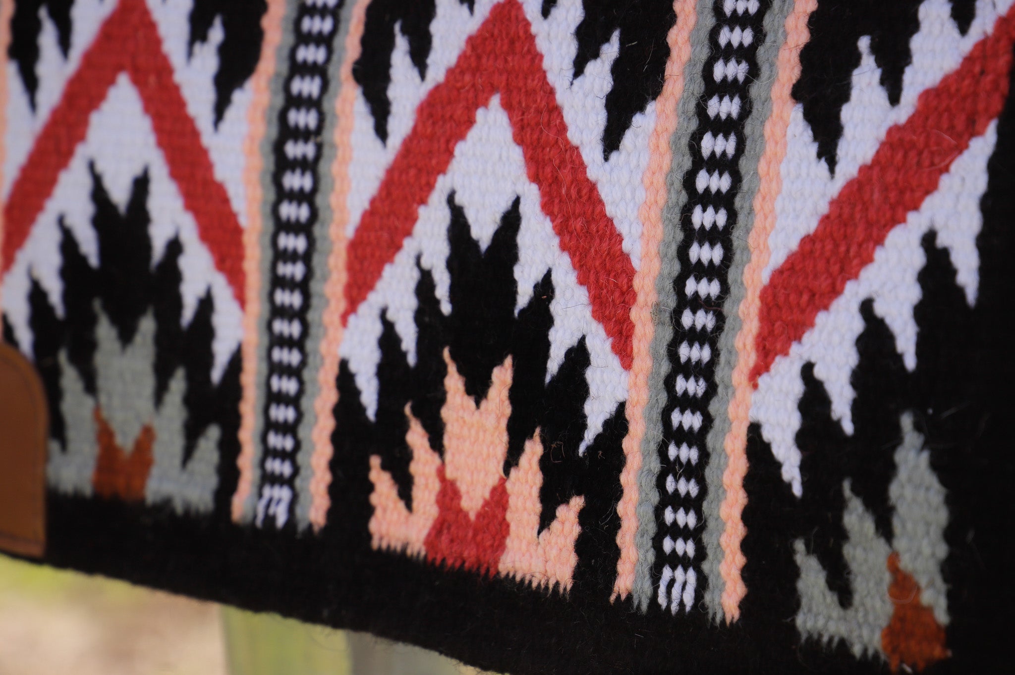 Ready made blanket pads - VARIOUS COLOURS - NZ Wool blanket pads with contoured leather spine