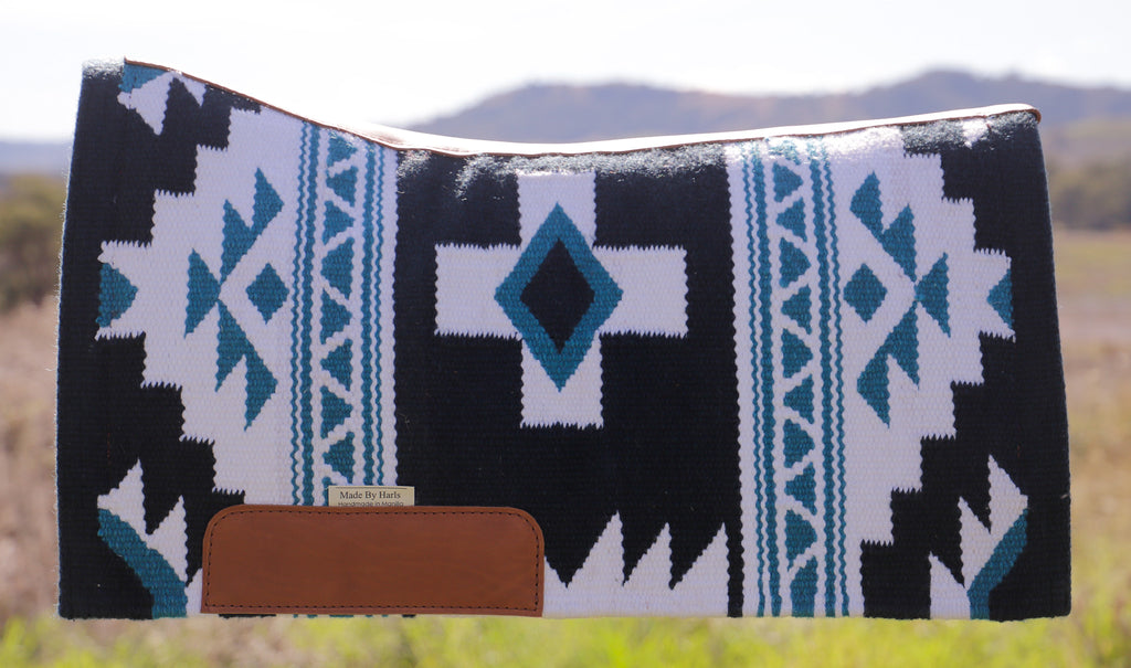 Ready made blanket pads - VARIOUS COLOURS - NZ Wool blanket pads with contoured leather spine