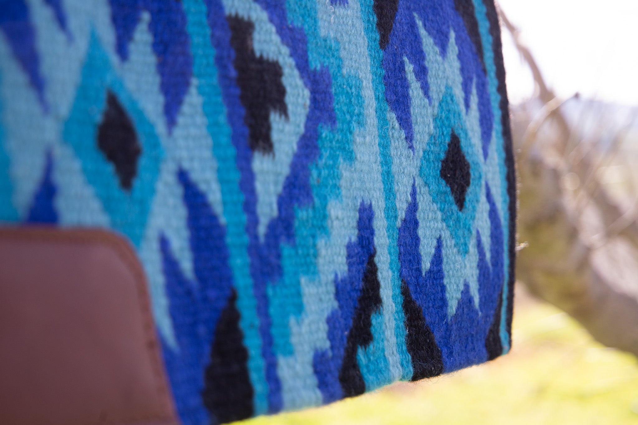 THREE COLOURS AVAILABLE!! Leather spine contoured blanket pads - approx 28 inch spine