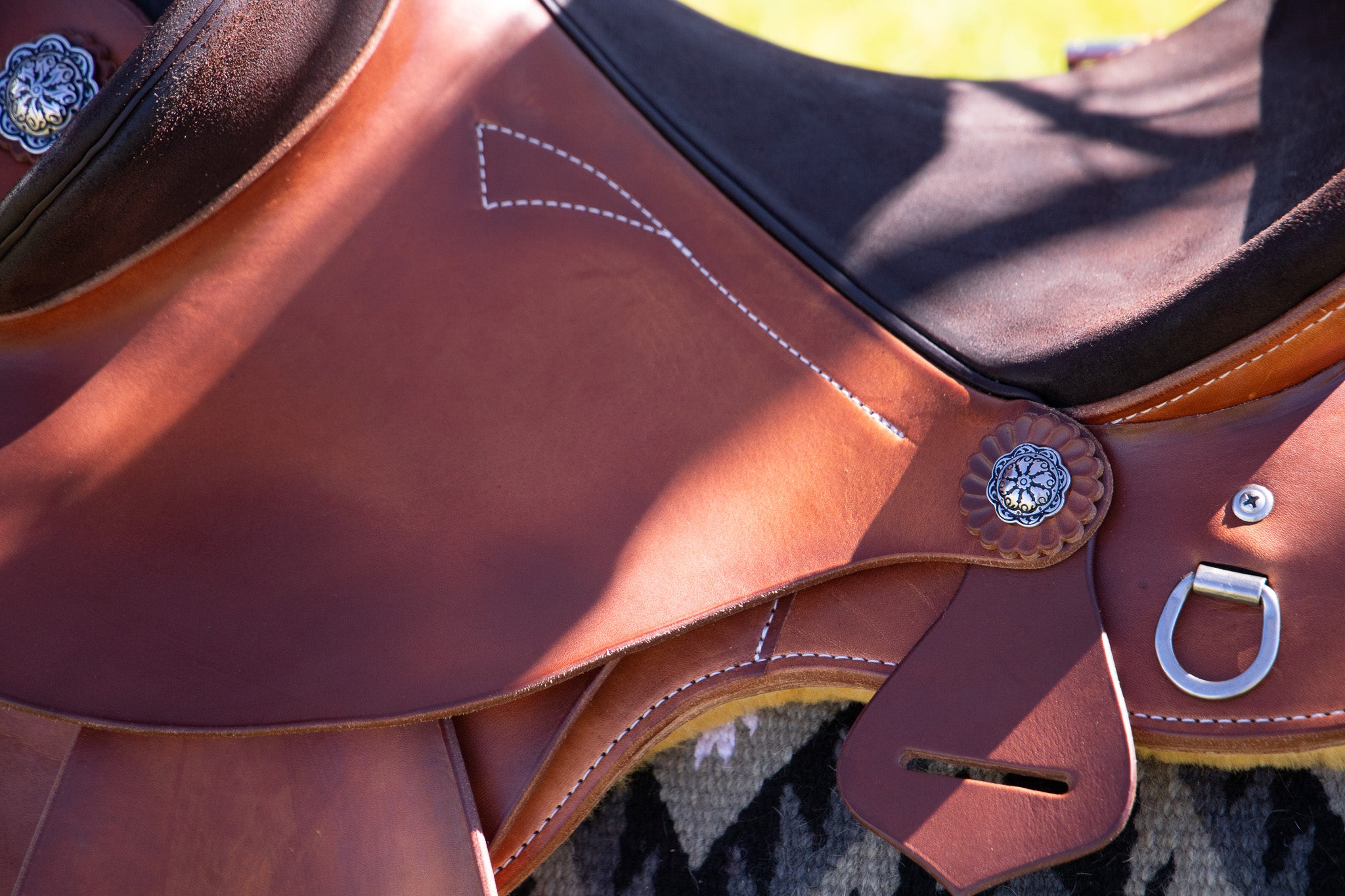 Fender saddle deposit