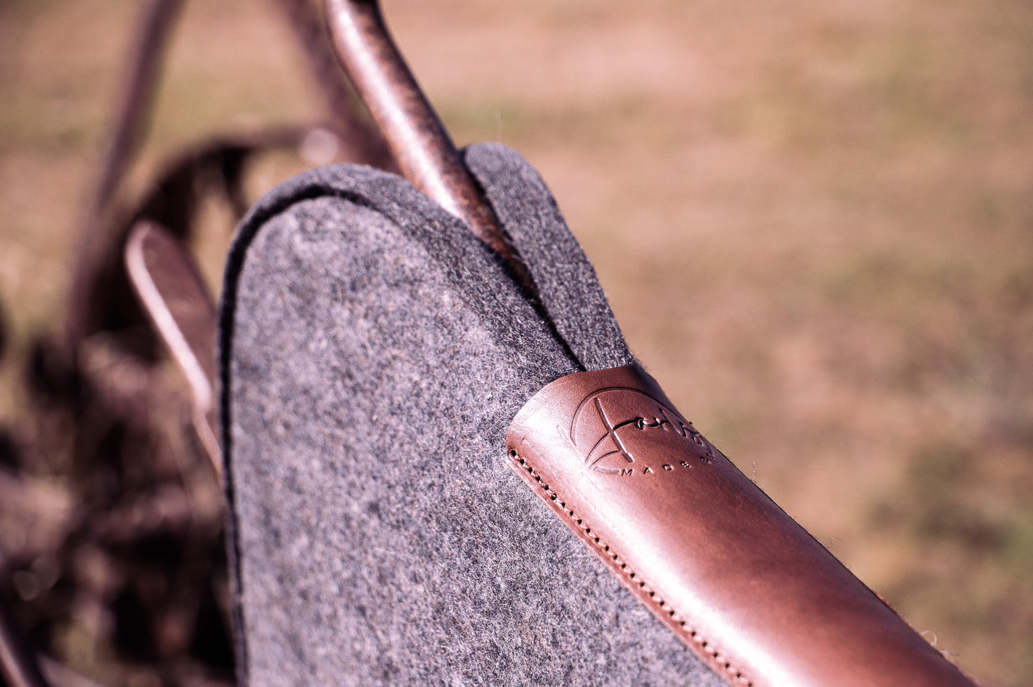 Cutback wither, square front and shaped fender skirt with leather trim