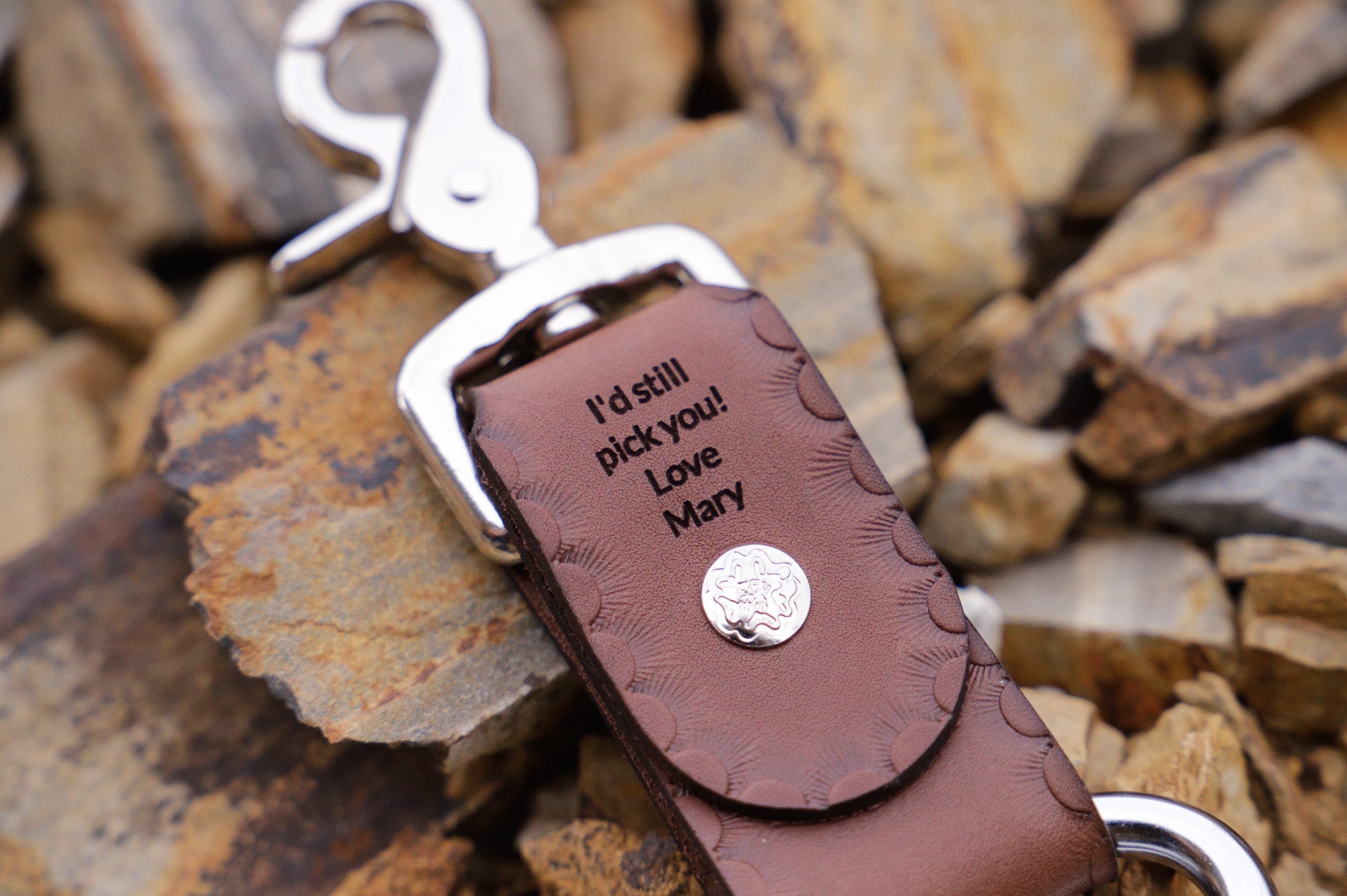 Saddle dee hoof pick