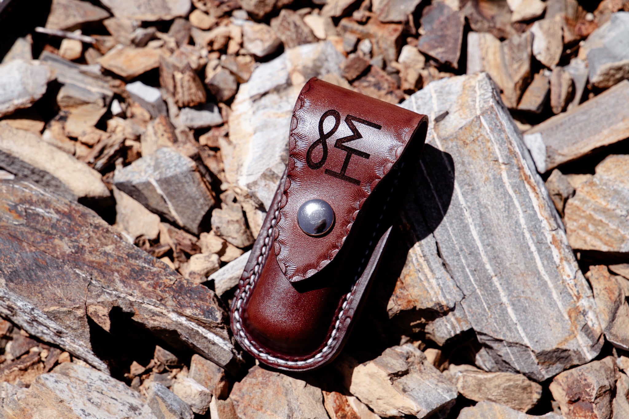 Handmade pocket knife pouch - with or without engraving