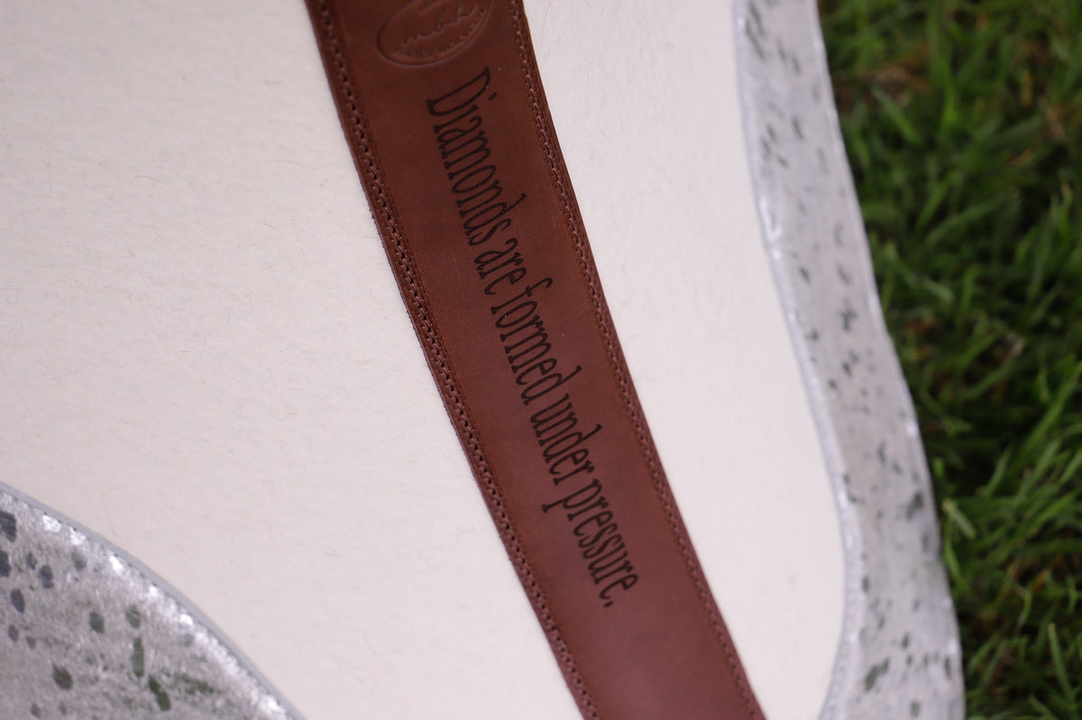 Silver metallic - 28 inch spine, 12.7/13mm wool felt