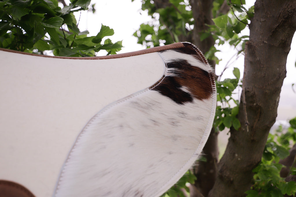 Muted tri colour hide - 12.7/13mm wool felt, 28 inch spine