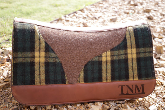 Kersey feature, wool felt pad with full contour spine