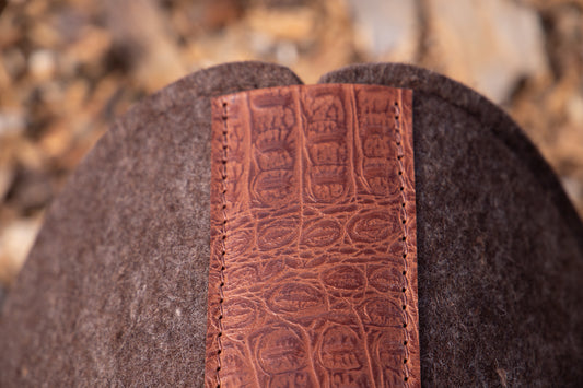 READY MADE - Contour spine, fender shape croc print!
