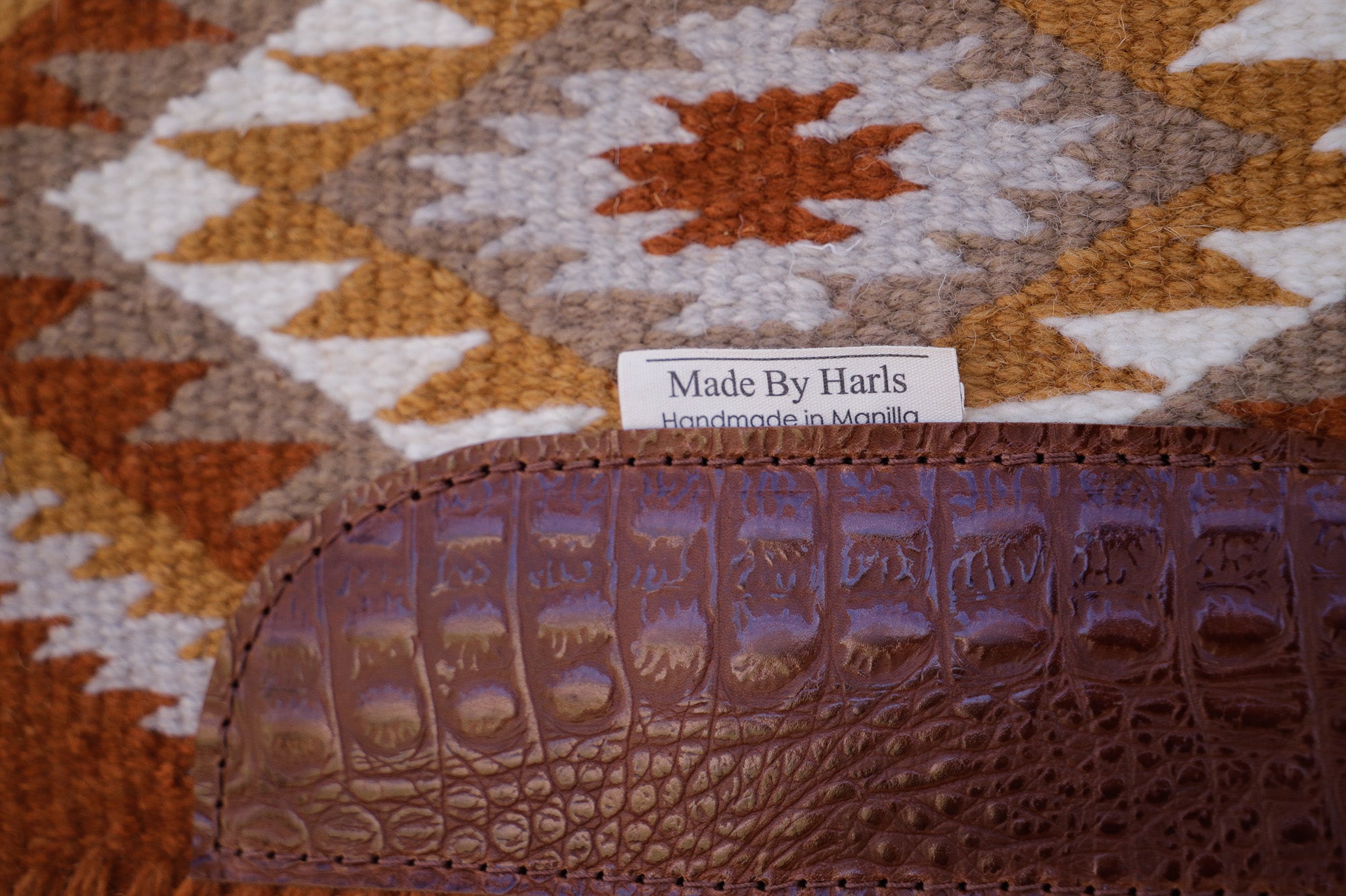 The Minimalist Handwoven NZ wool, felt lined blanket pad