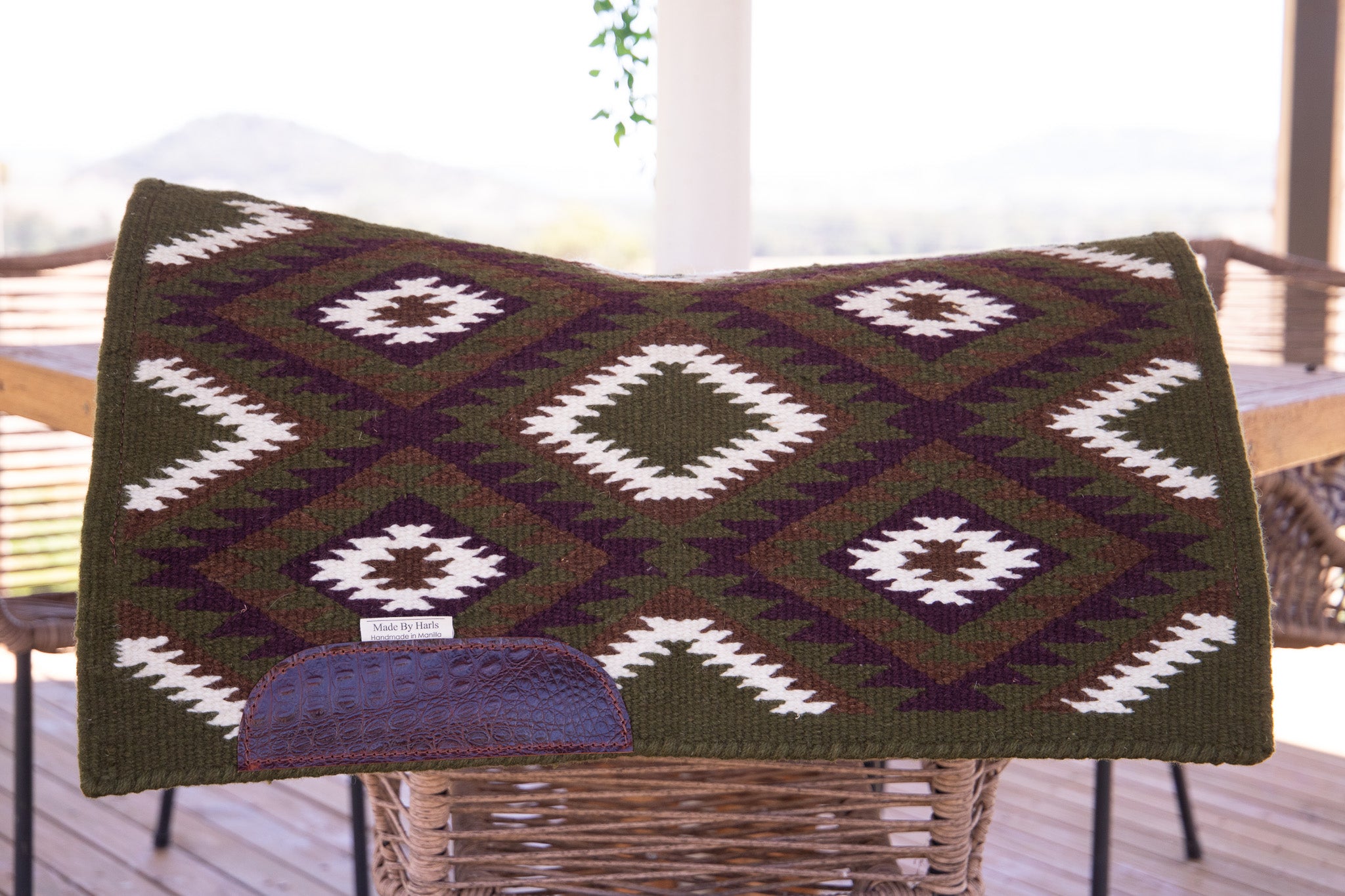 The Minimalist Handwoven NZ wool, felt lined blanket pad