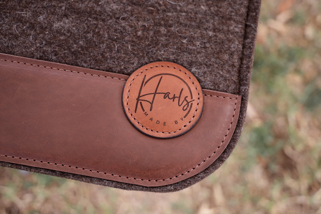 READY MADE 18mm choc marle wool felt pad