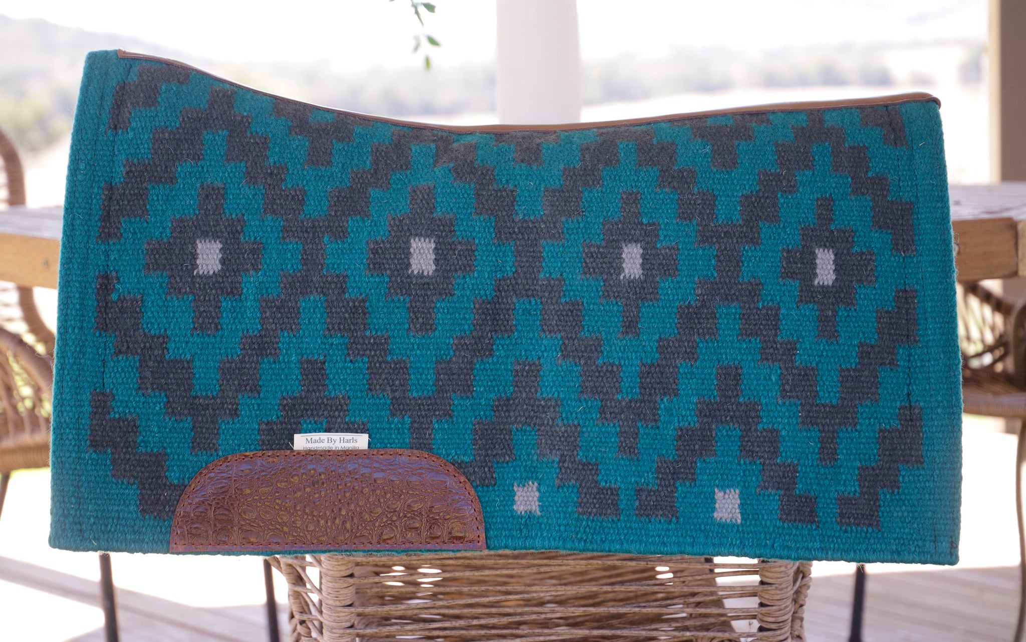 Ready made - Dark turquoise " NZ wool blanket pad with contoured leather spine