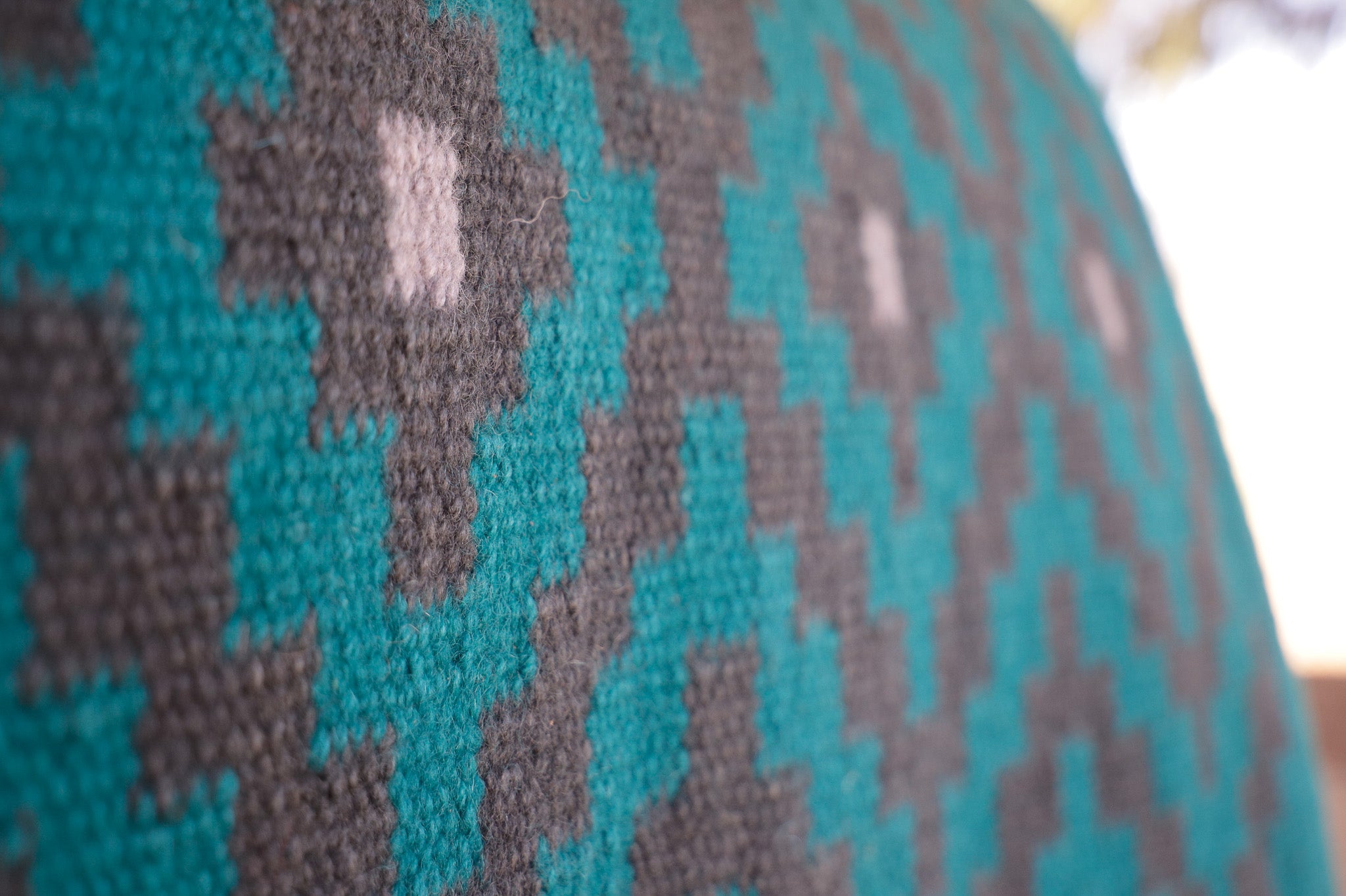 Ready made - Dark turquoise " NZ wool blanket pad with contoured leather spine
